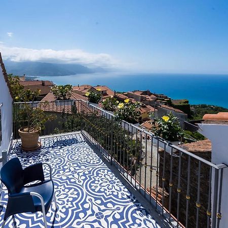 Ispani Inn Resort Ngoại thất bức ảnh