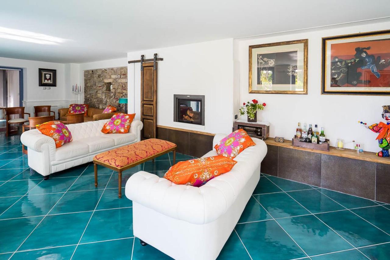 Ispani Inn Resort Ngoại thất bức ảnh