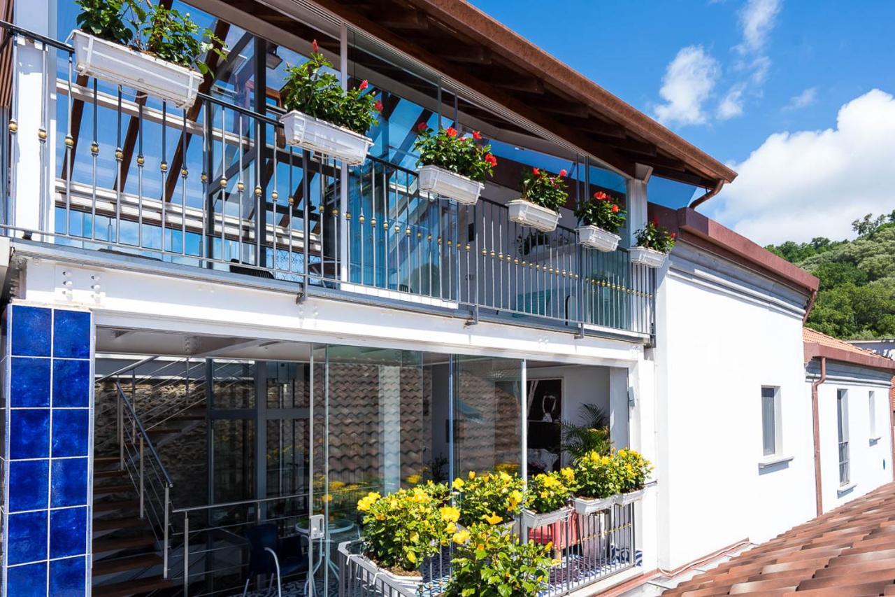 Ispani Inn Resort Ngoại thất bức ảnh