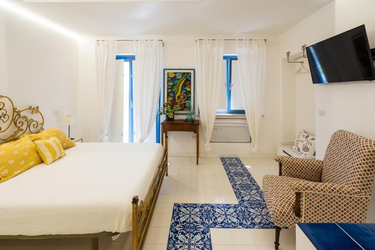 Ispani Inn Resort Ngoại thất bức ảnh