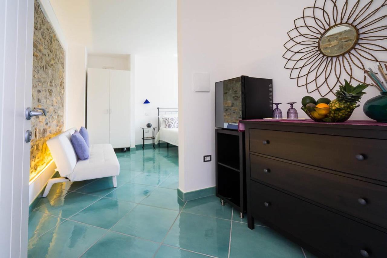 Ispani Inn Resort Ngoại thất bức ảnh