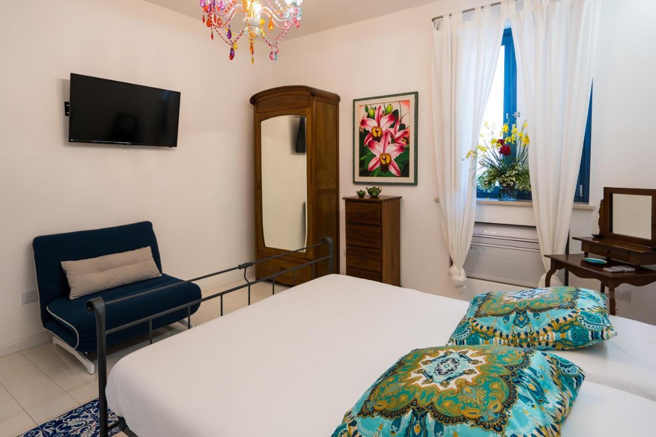 Ispani Inn Resort Ngoại thất bức ảnh