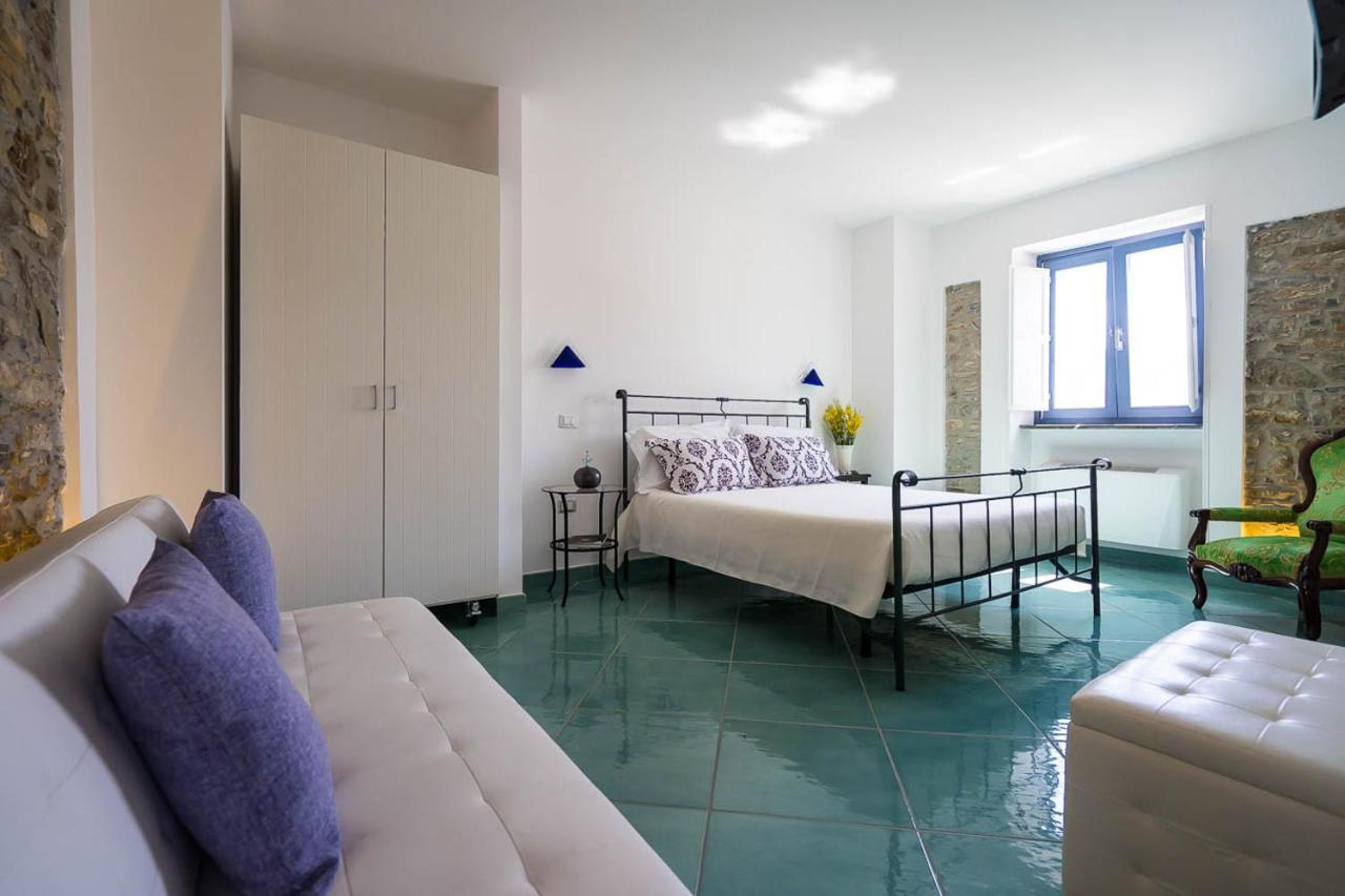 Ispani Inn Resort Ngoại thất bức ảnh